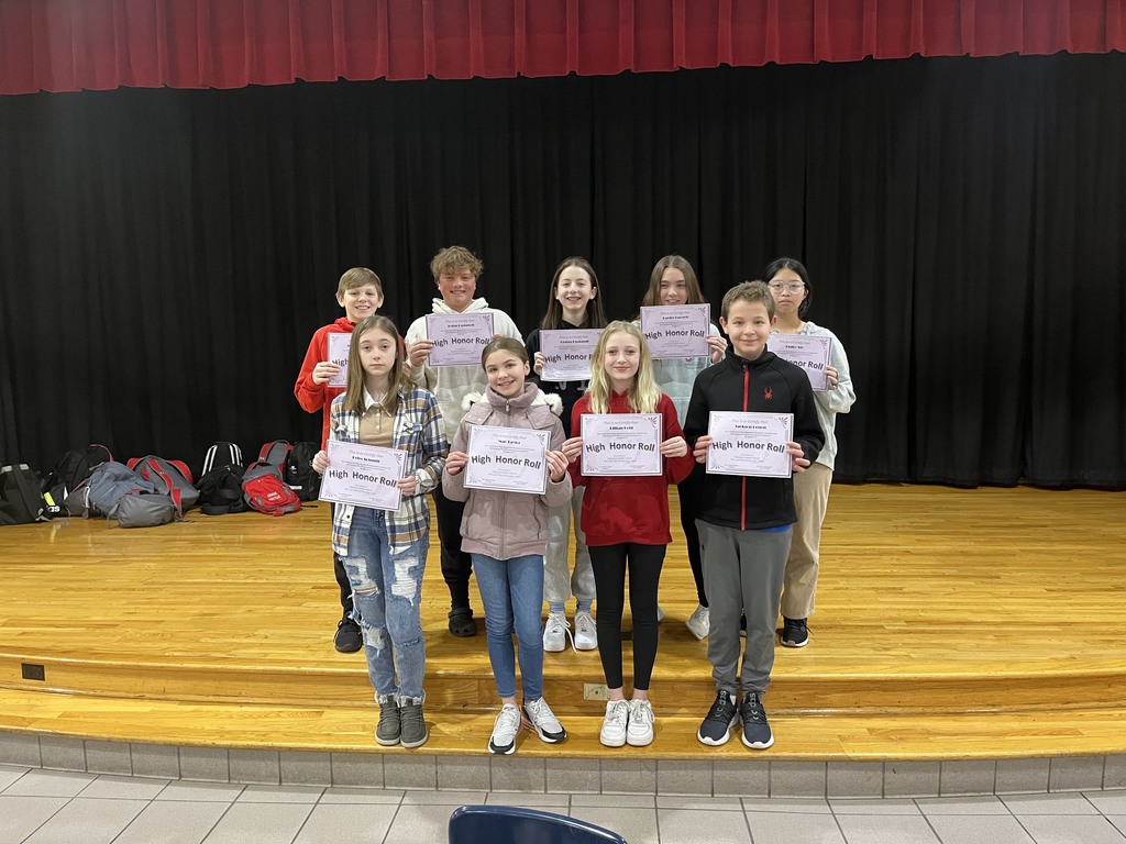 Congrats to the 7 Red Honor Roll and High Honor Roll students for 2nd Quarter!